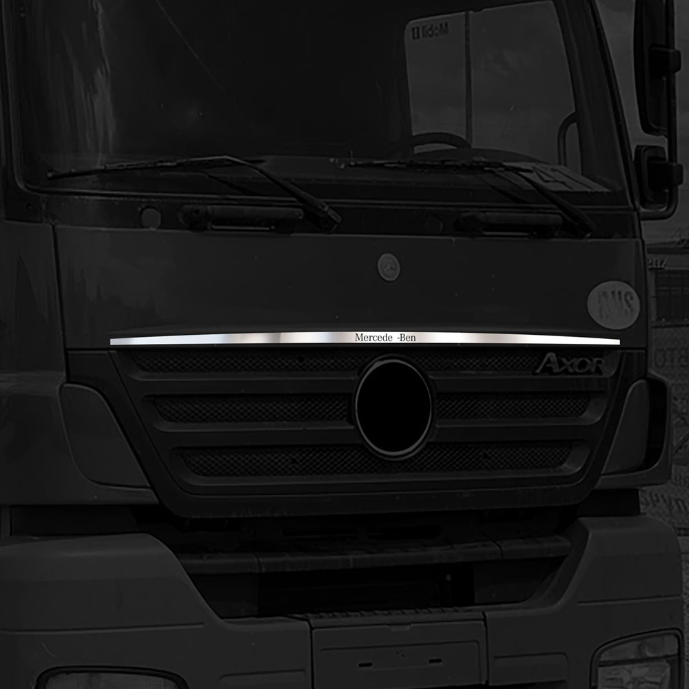 FAX113 MERCEDES-BENZ TOP OF GRILL LATH CHROME AXOR