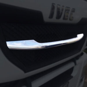 FIV113 IVECO FOR MIDDLE OF GRILL LATH CHROME (PRESSED)  STRALIS
