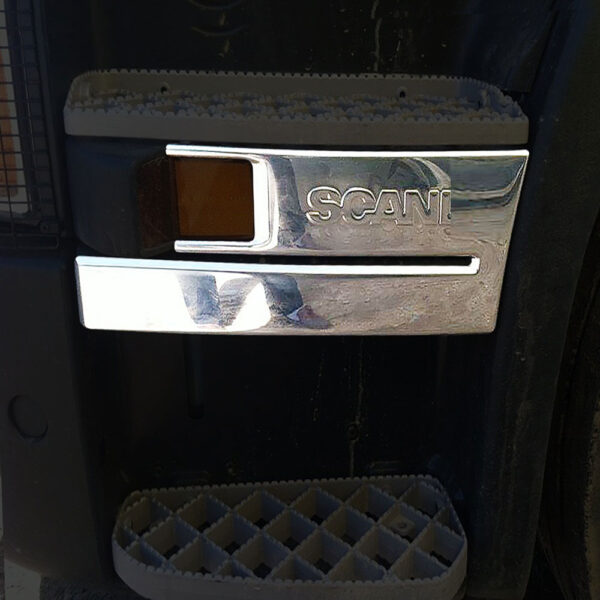 FSC149 SCANIA FOR STAIR CHROME (PRESSED) STREAMLINE