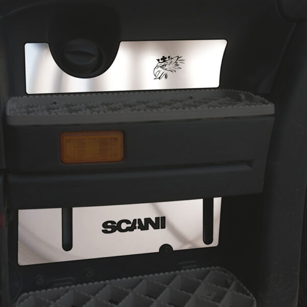 FSC156 SCANIA FOR STEP CHROME 4 PCS STREAMLINE