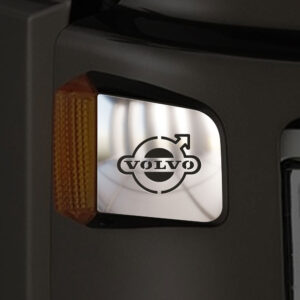 FVO221 VOLVO FOR DOOR LATH CHROME FH4 / 2013+