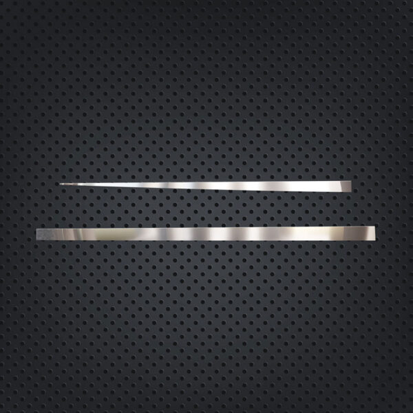 FVO130 VOLVO FOR DOOR LATH CHROME FH2/FH3